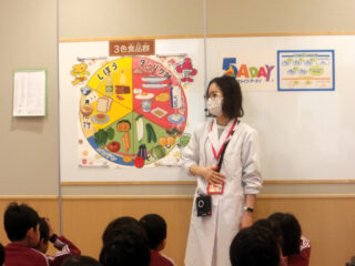 「ベルク」さんによる食育体験授業♩